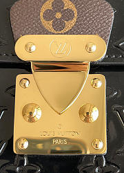 Louis Vuitton LV Spring Street M90376 - 6