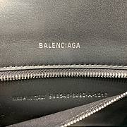 Balenciaga mini hourglass crocodile effect silver 23 cm - 5