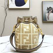 Fendi MON TRESOR yellow leather bag - 3