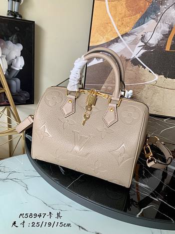 Louis Vuitton Speedy Bandoulière Leather 25