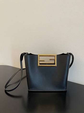 Fendi Way small leather tote black