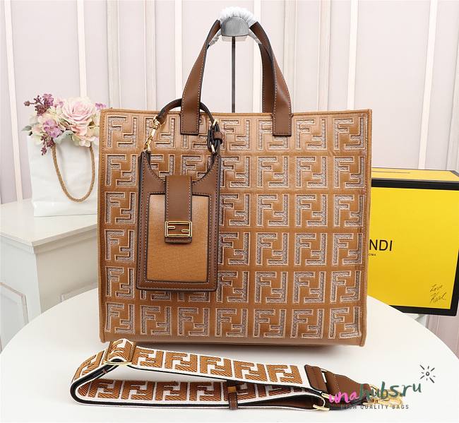 Fendi FF monogram totebag in brown F0608 - 1