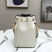 Fendi MON TRESOR white FF leather bag - 2