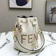 Fendi MON TRESOR white FF leather bag - 6