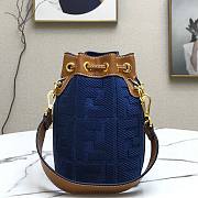 Fendi MON TRESOR blue FF leather bag - 3