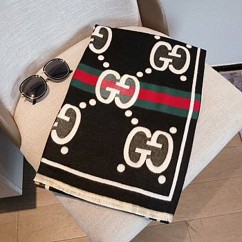 Gucci black scarf 