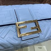 Fendi Baguette blue leather bag 32cm - 3