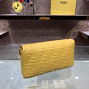 Fendi Baguette yellow leather bag 32cm - 4