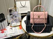 Chanel lampskin trendy handle flap bag pink 25cm - 3