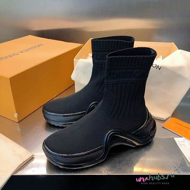 Louis Vuitton black boots 02 - 1