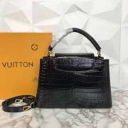 Louis Vuitton Crocodile Capucines PM - 4