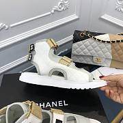 Chanel sandal in white - 2