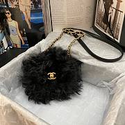 Chanel Shearling Lambskin Black - 1