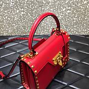 Valentino Garavani Rockstud Alcove red leather tote bag - 3