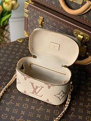 Louis Vuitton Vanity PM M45599 - 6