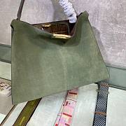 Fendi Peekaboo in green leather 42cm - 3