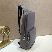 LV Avenue Sling Bag Taiga Gray M30443 - 5