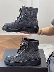 Chanel gray CC boots - 3