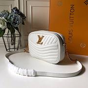 Louis Vuitton New Wave Camera Bag M53683 White - 5