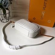 Louis Vuitton New Wave Camera Bag M53683 White - 4