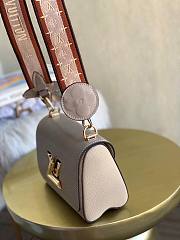 LV Twist Mini Epi Leather Gray M57063 - 3