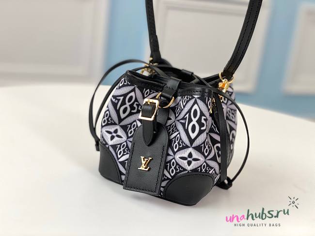 Louis Vuitton Noe Perth Black M69973 - 1