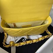 Chanel flapbag calfskin yellow 2020SS - 6