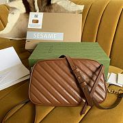 Gucci GG MArmont shoulder bag in brown - 2