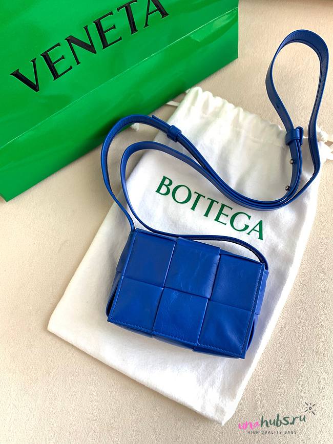 Bottega Veneta Chain Cassette Mini Blue Bag - 1