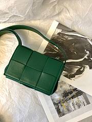 Bottega Veneta Chain Cassette Mini Green Bag - 1