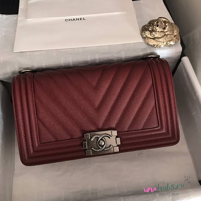 Chanel Boy Flap bag Chevron V red caviar leather 25cm - 1