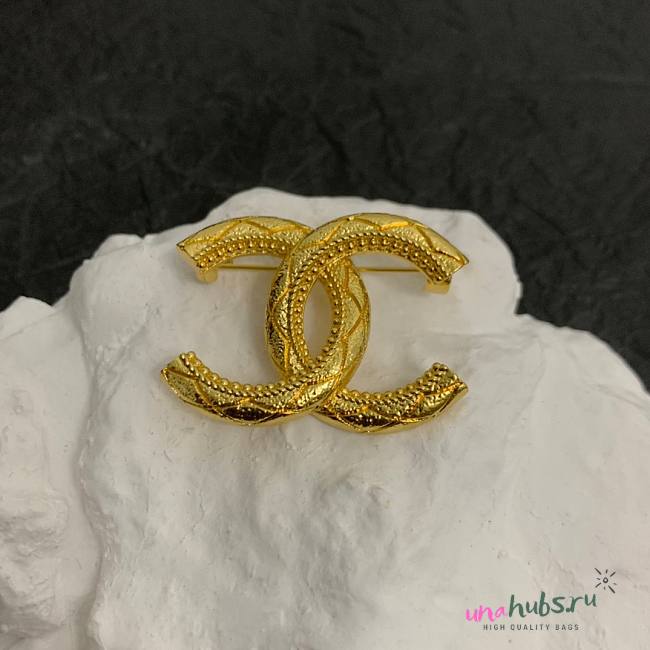 Chanel Brooch 005 - 1