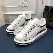 ALEXANDER MQUEEN Platform Trainers in White 02 - 4