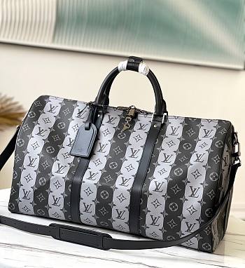 Louis Vuitton Keepall Bandoulière Black 50