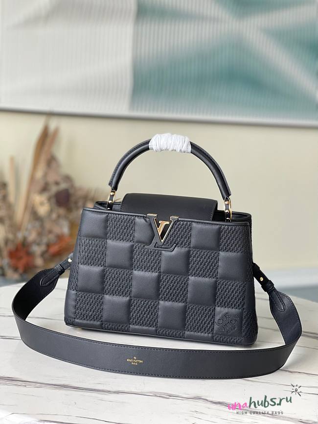 Louis Vuitton Capucines PM M59225  - 1