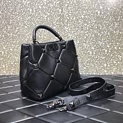 Valentino Garavani Stud handle black bag - 4