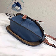 Loewe Small Gate bag in natural calfskin blue 20cm - 4