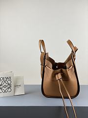 Loewe Tan mini hammock bag - 2