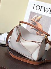 Loewe Brown / White Smooth Small Puzzle Bag - 4