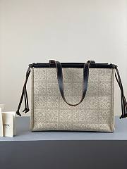 Loewe cushion tote bag  - 1