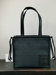 Loewe Cushion Tote Anagram calfskin black small bag - 2