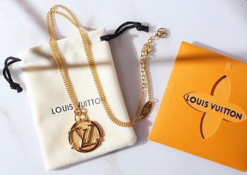 Louis Vuitton necklace gold 