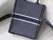 Dior mini book tote embroided blue - 2