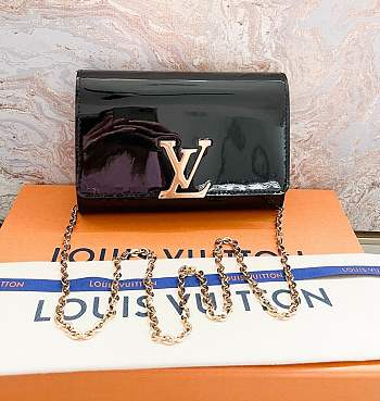 Louis Vuitton Chain Louise Black Patent 