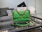 Chanel 19 Flap Bag Green 30cm - 5