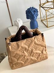 Louis Vuitton New Onthego Beige GM bag - 6