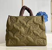 Louis Vuitton New Onthego Green GM bag - 1