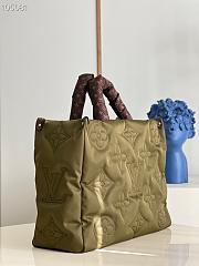 Louis Vuitton New Onthego Green GM bag - 2