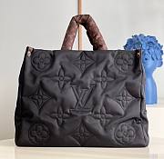 Louis Vuitton New Onthego Black GM bag - 1