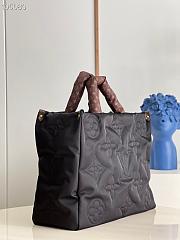 Louis Vuitton New Onthego Black GM bag - 5